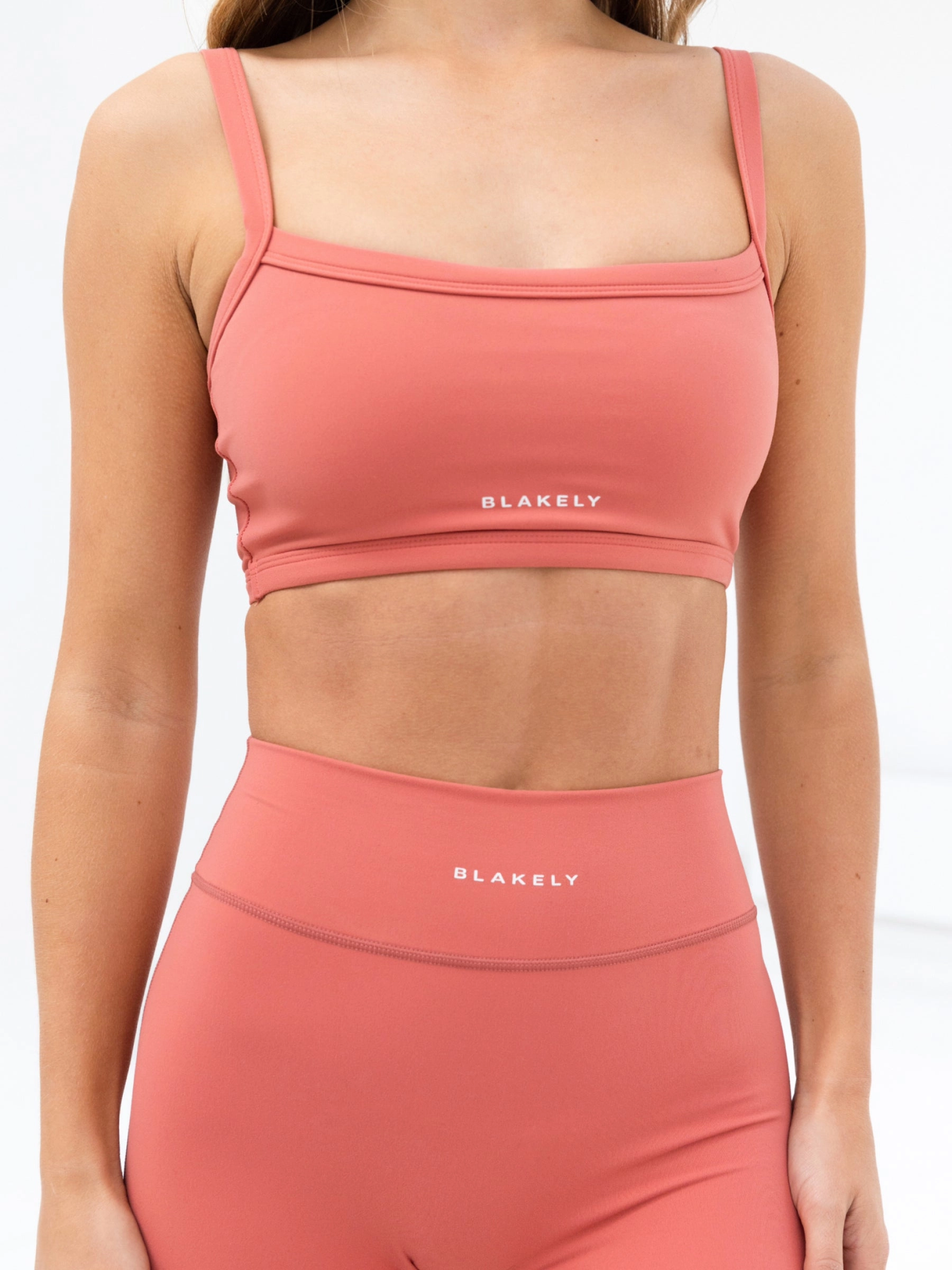 All-day Comfort thermal fabric Ultimate Sports Bra - Sunrise Coral