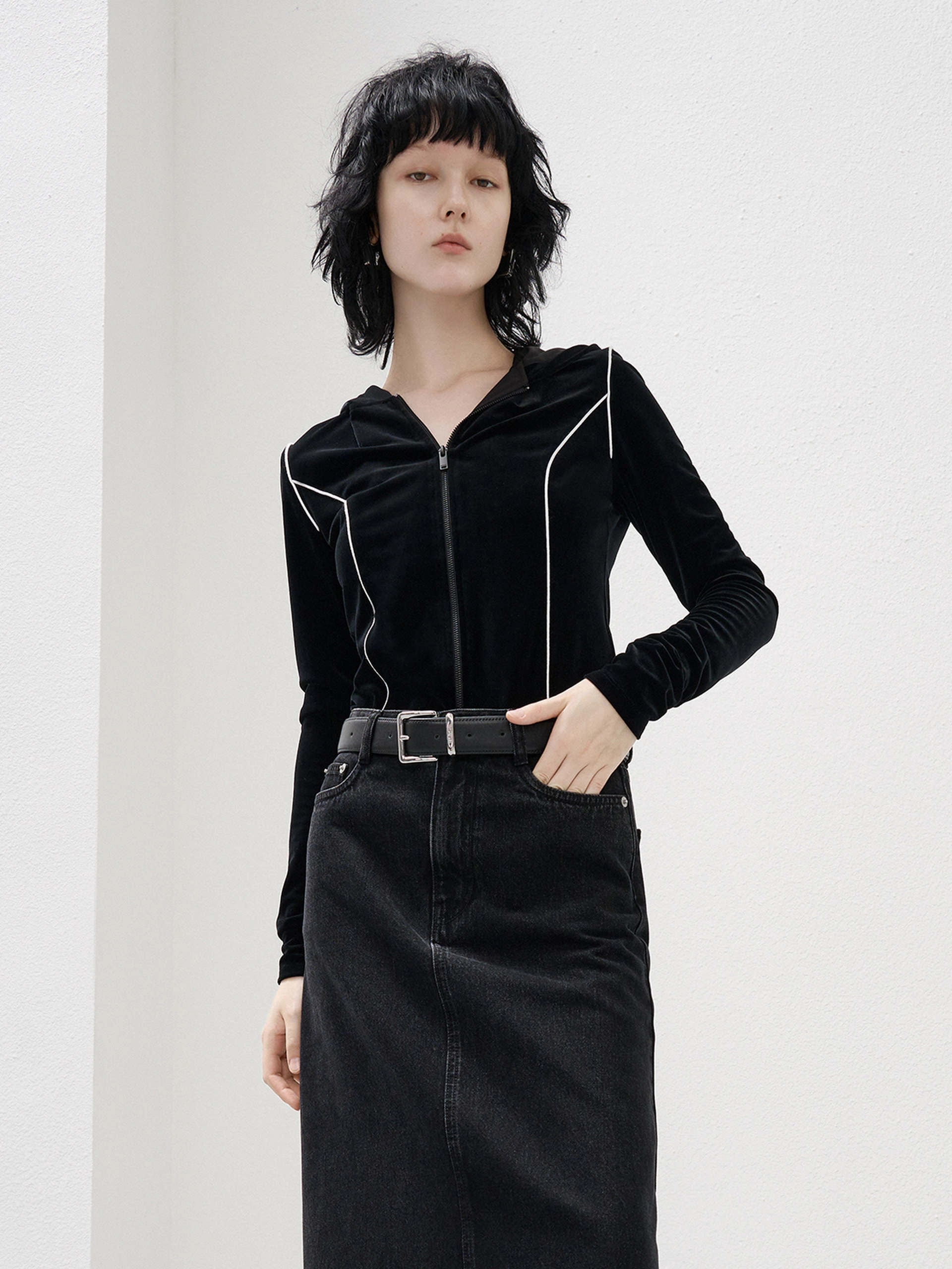 Hooded Slim Fit Jacket Snag Resistant Surface Tear Resistant Fabric