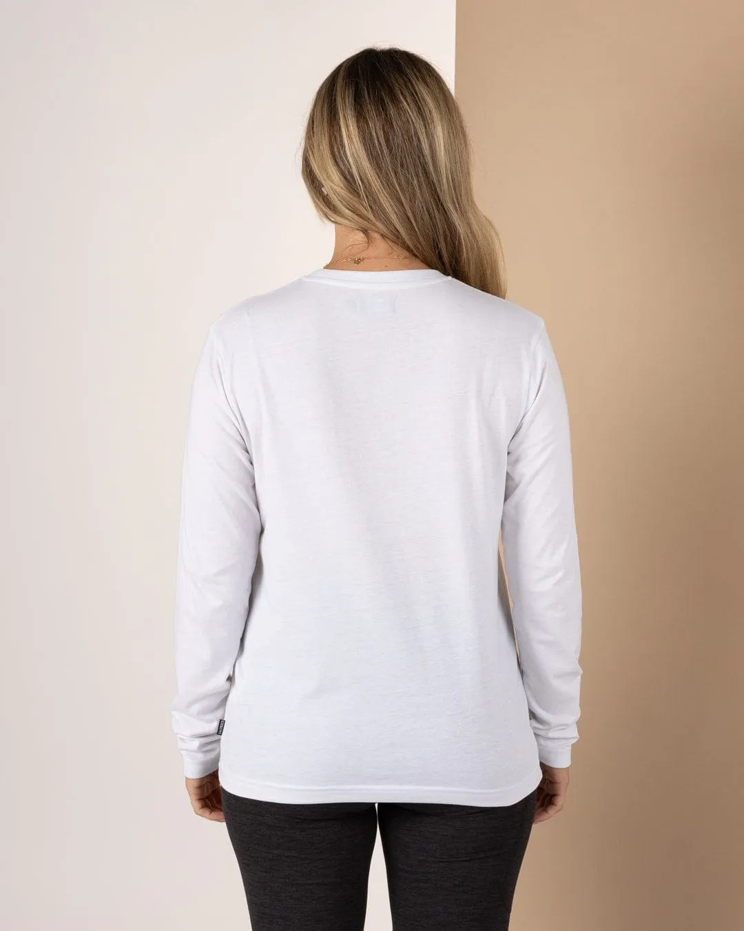 HeatResistantMaterial Stretch Fit Design Velator - Womens Long Sleeve T-Shirt - White