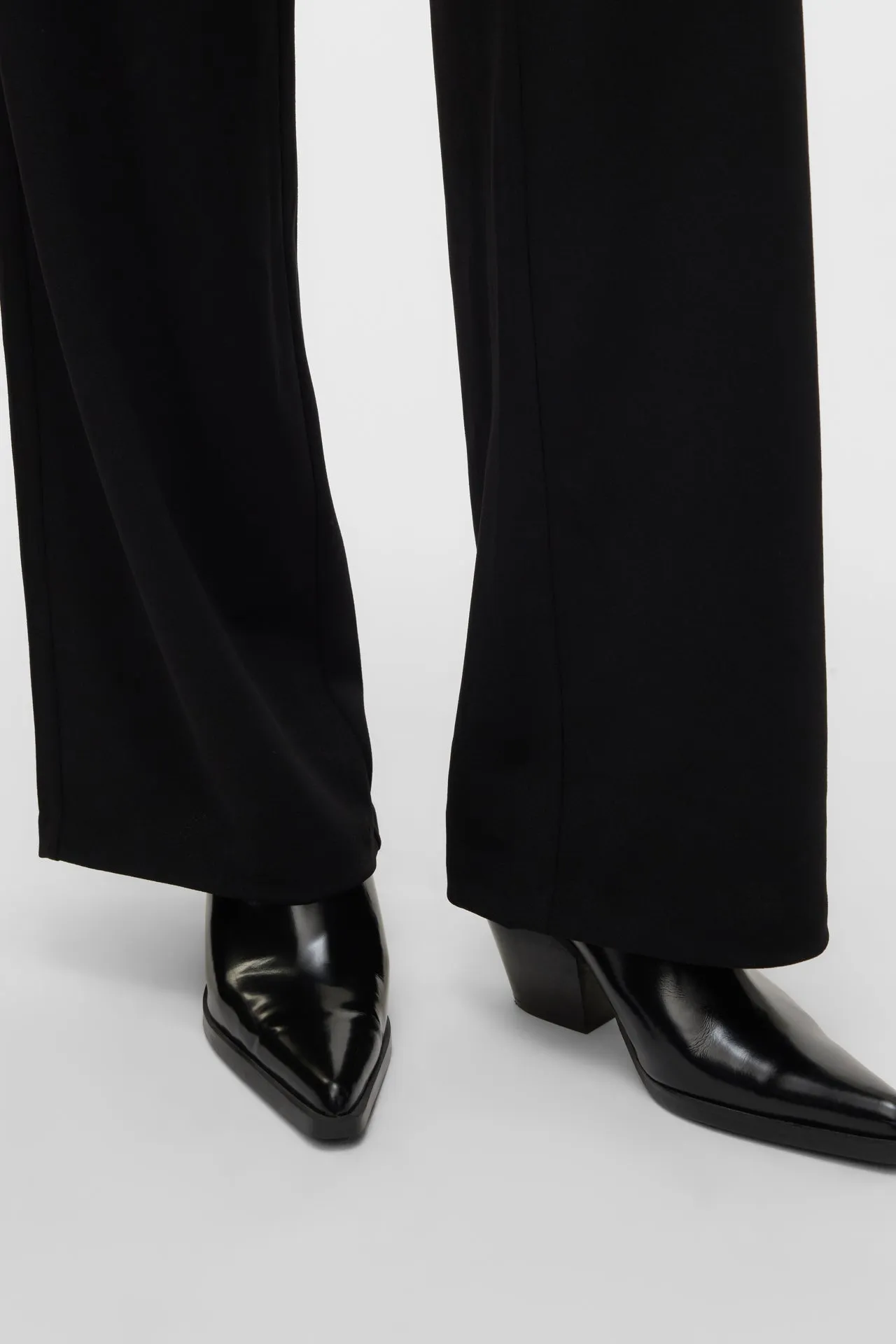Active Motion Berlin Black Wide Leg Trousers