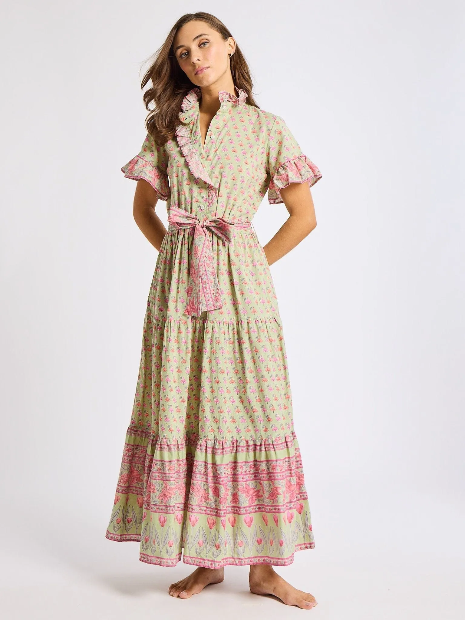 Light and Breezy Travel Friendly Victoria Dress in Tulip Print