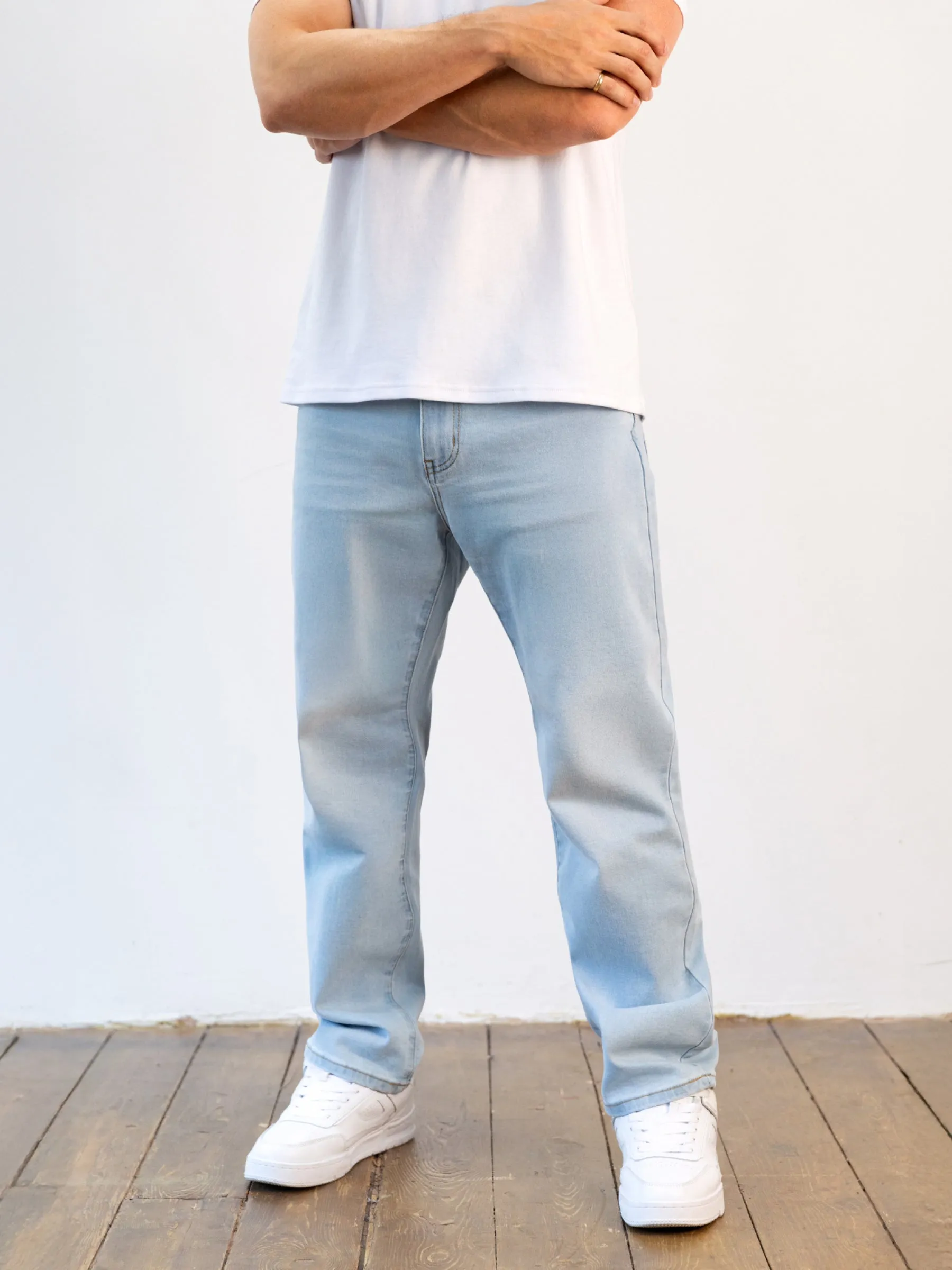 Zip Fly Closure Breathable Minimalist Vol.15 Loose Fitting Jeans - Light Blue