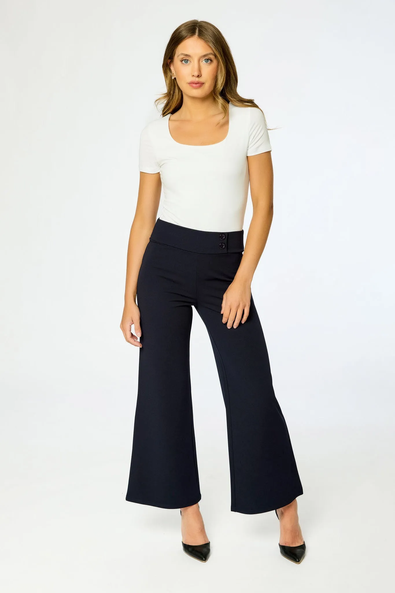 Wide Leg Pants with Short Inseam Hygienic Coating