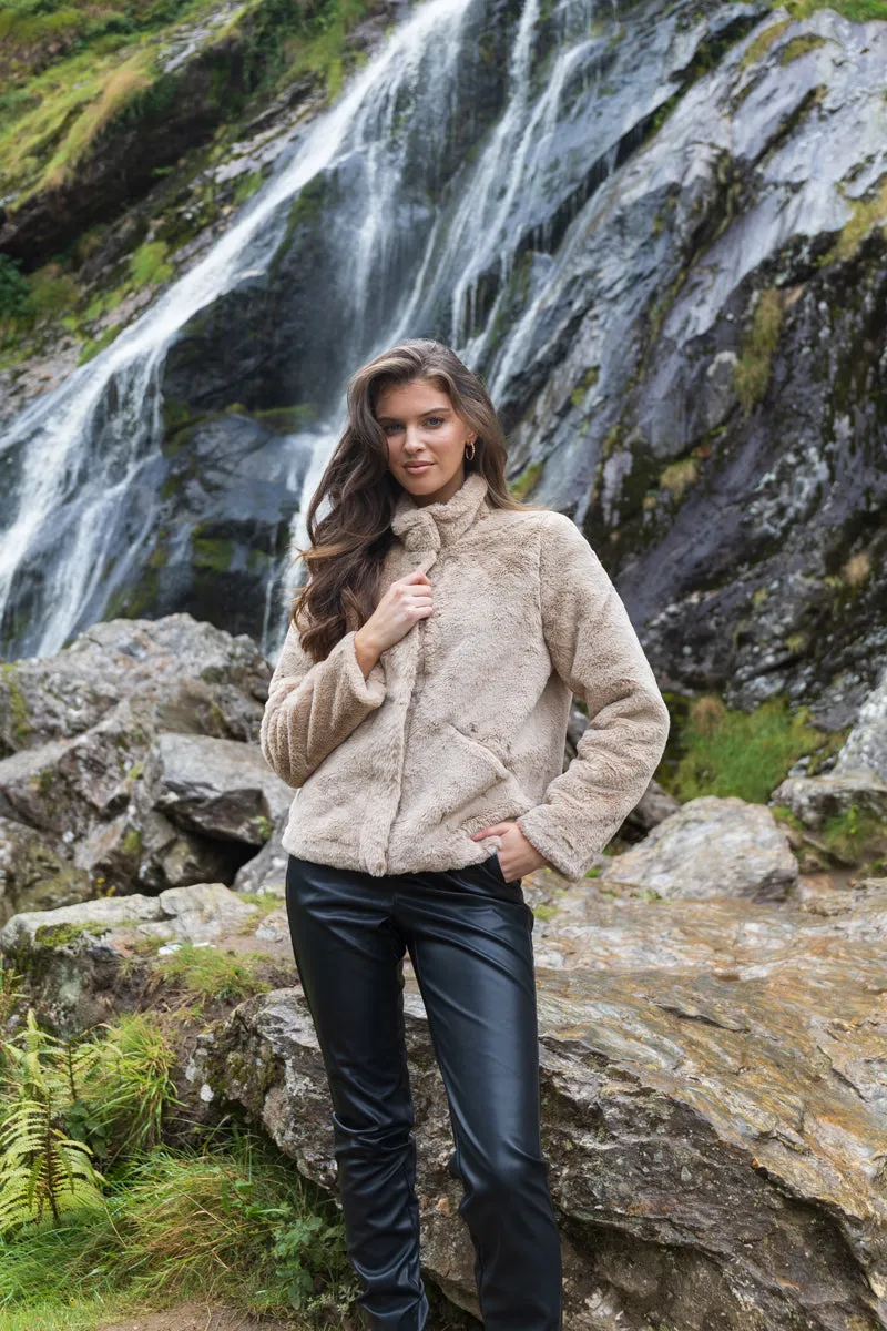 VentilatedPanels Vida Beige Faux Fur Jacket