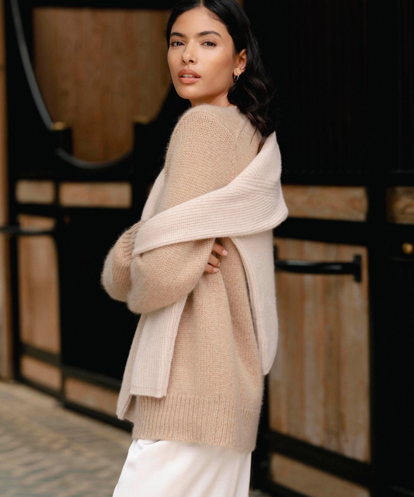 Hypoallergenic Fiber Cozy Vibe Cashmere Kate V-Neck