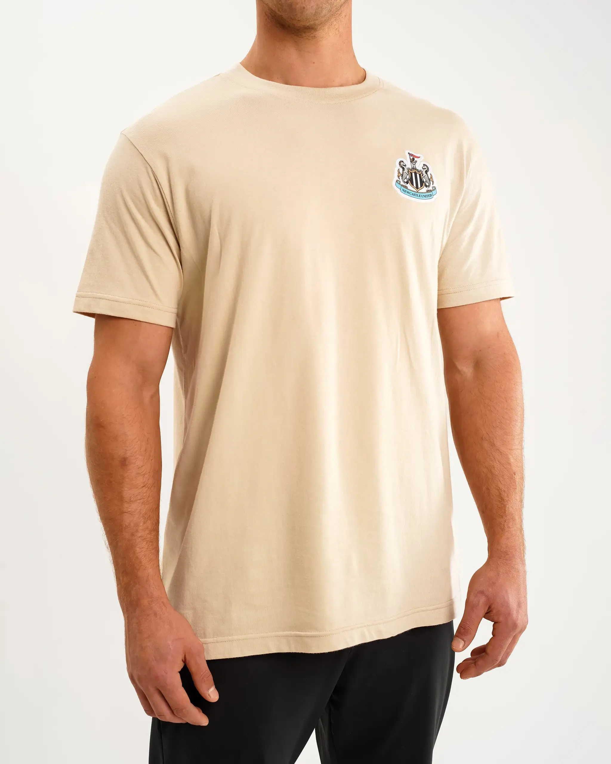 Newcastle United Men's Oat Terrace Crest T-Shirt Antibacterial Treatment Relaxed Armhole Cut