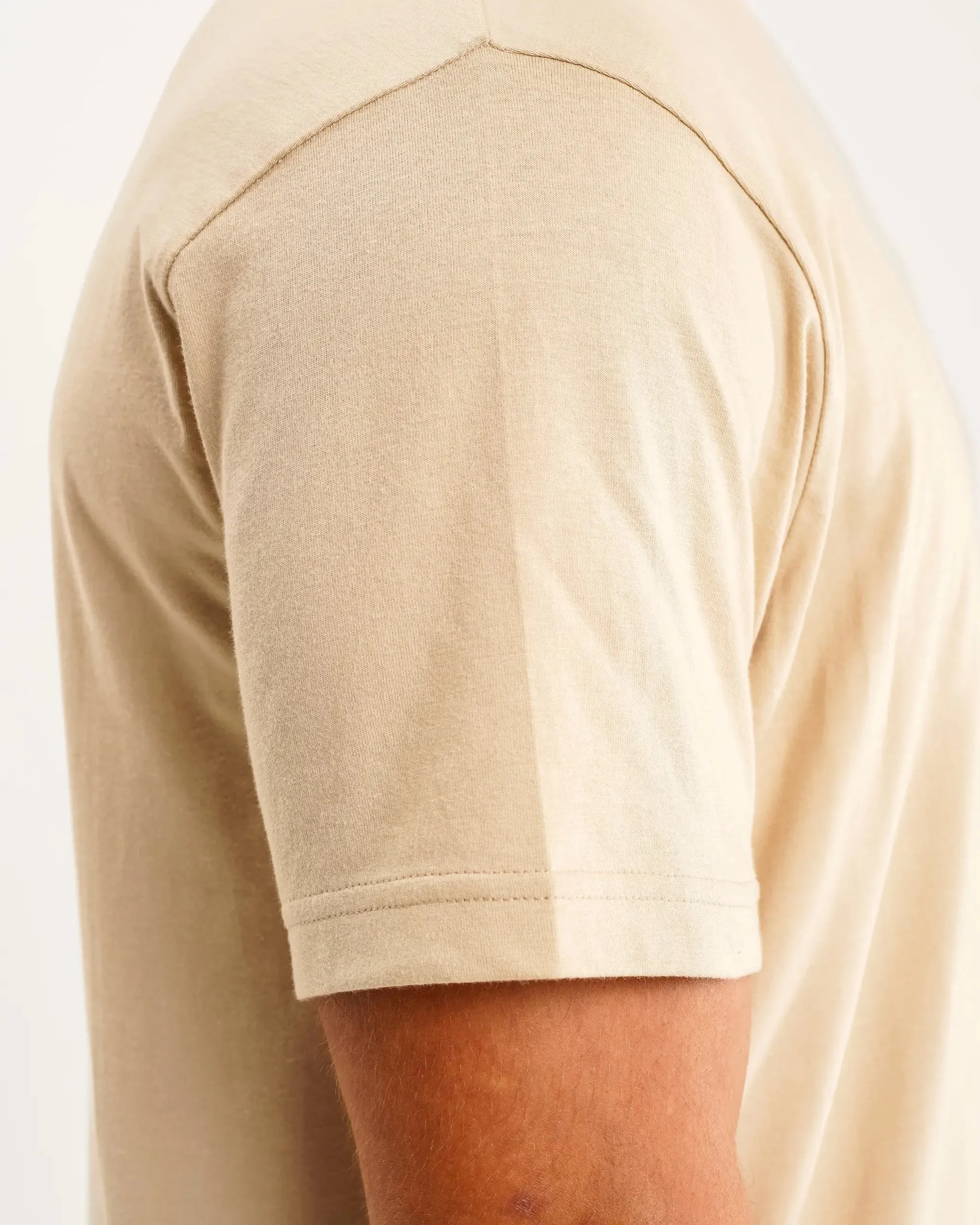 Newcastle United Men's Oat Terrace Crest T-Shirt Fresh Comfort Style
